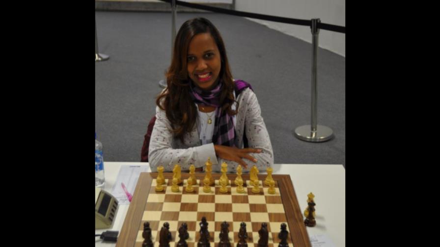 Carol Santos, la maestra FIDE de ajedrez en la República Dominicana