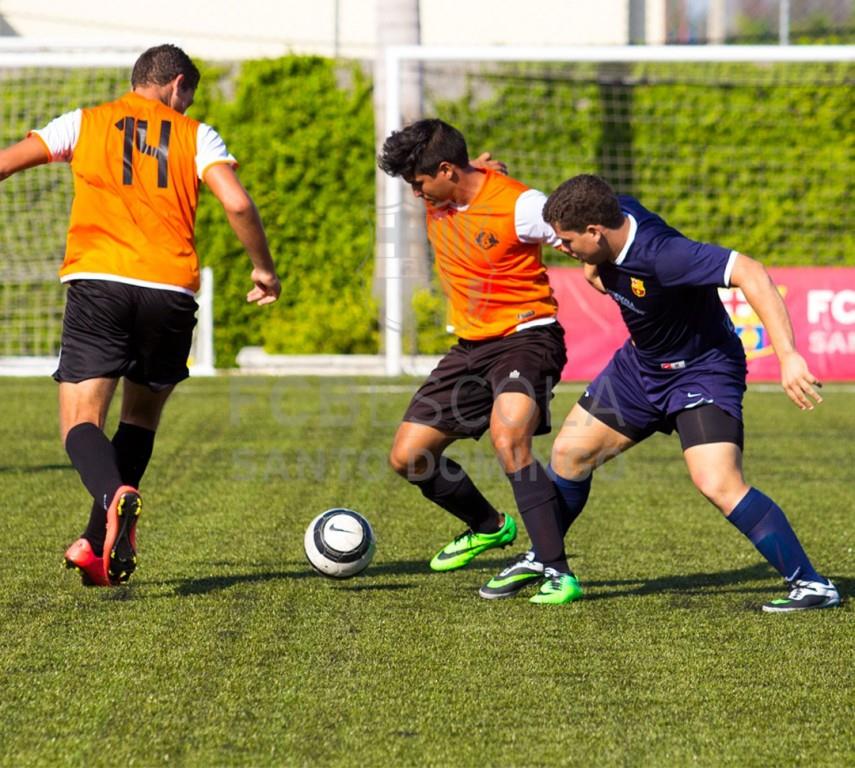 FCB Escola y EDEP Puerto Plata dividen honores en partidos de Fútbol