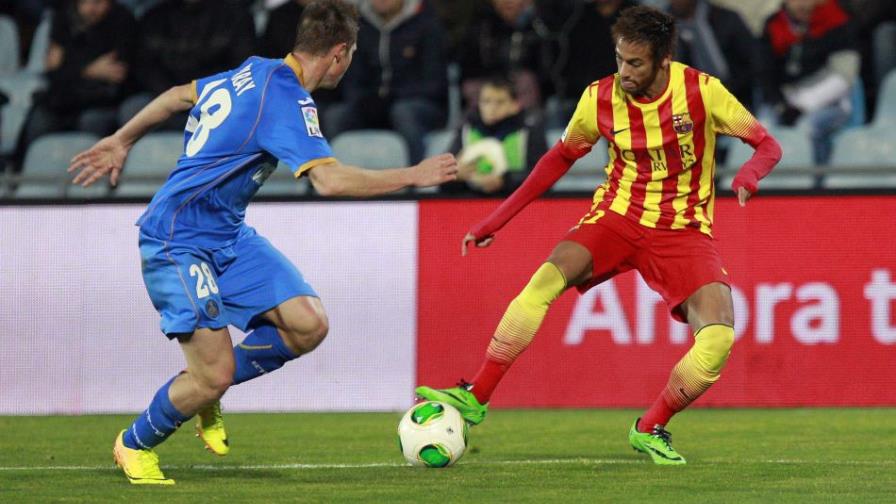 Fichaje de Neymar origina problema judicial en España Fichaje de Neymar origina problema judicial en España