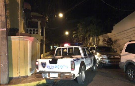 Sector de Bayona protesta por apagones de más de 12 horas