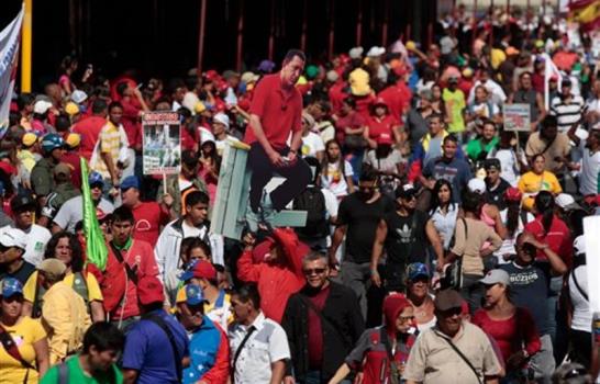 Tres muertos más en Venezuela por las protestas