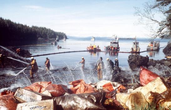Derrame petrolífero del Exxon Valdez casi tan tóxico hoy como hace 25 años