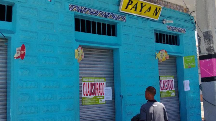 Impuestos Internos cierra Barra Payán de la avenida 30 de Marzo