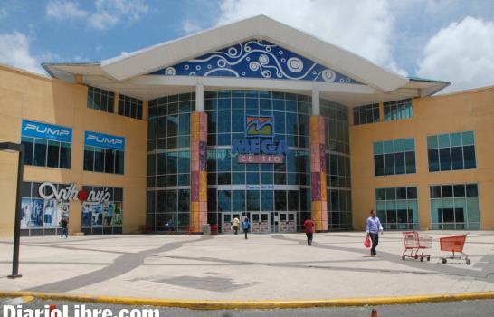 Empuje comercial en principales vías de Santo Domingo Este Empuje comercial en principales vías de Santo Domingo Este