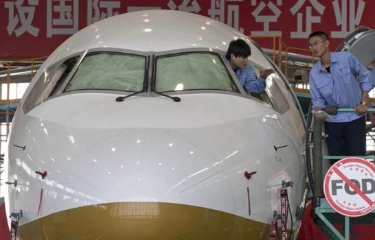 China se prepara para el lanzamiento de su primer avión de pasajeros
