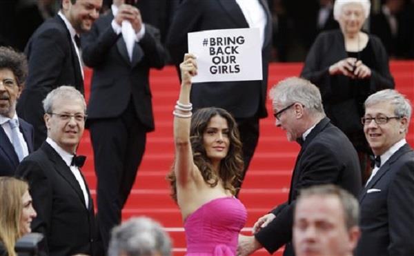 Jolie y Hayek hablan sobre activismo en Cannes