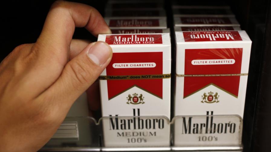 Altria, el fabricante de Marlboro, ganó 2,437 millones dólares en el primer semestre
