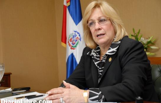 Cristina Lizardo: Pienso que seré la primera dominicana en ser presidenta del Senado