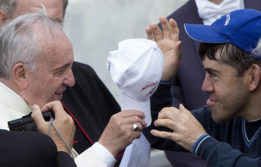 Papa pide abolición pena de muerte y cadena perpetua