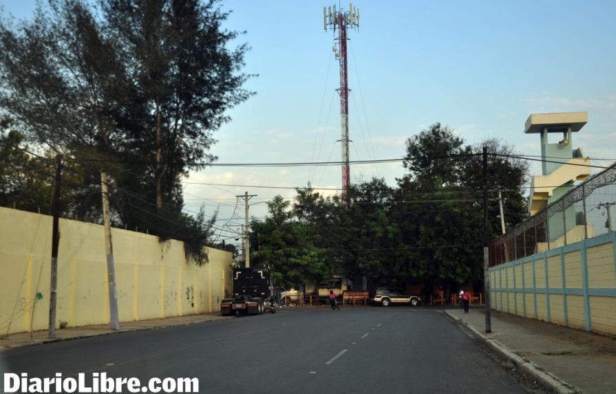 Robo de cables deja sin servicio teléfono a residentes de Rafey
