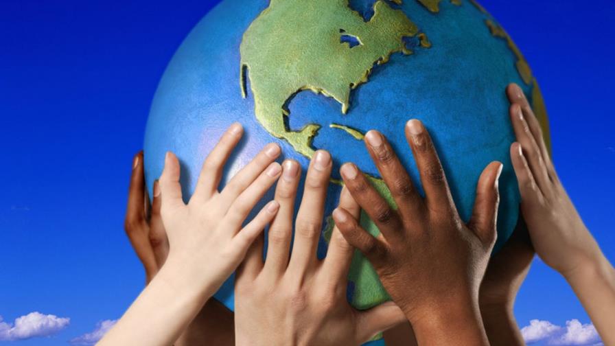 ¿Cómo podrán vivir 10.000 millones de personas en la Tierra en el año 2050? ¿Cómo podrán vivir 10.000 millones de personas en la Tierra en el año 2050?