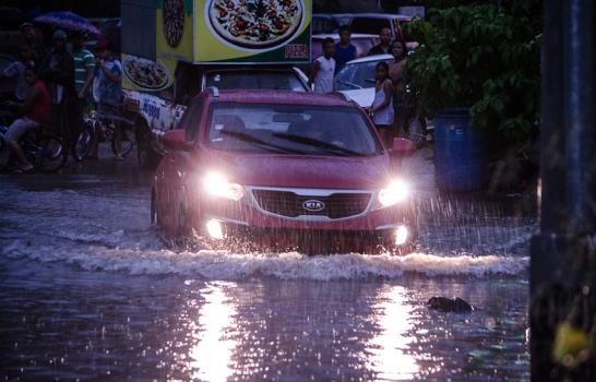 Un muerto, un desaparecido y más de 4,000 evacuados por las lluvias