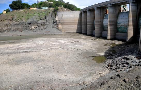 Suministro agua es crítico en Santiago,Moca y otras comunidades del Cibao