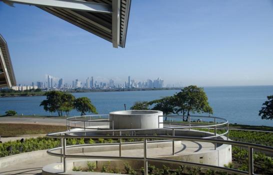 Biomuseo diseñado por arquitecto Frank Gehry abrirá el 2 de octubre en Panamá