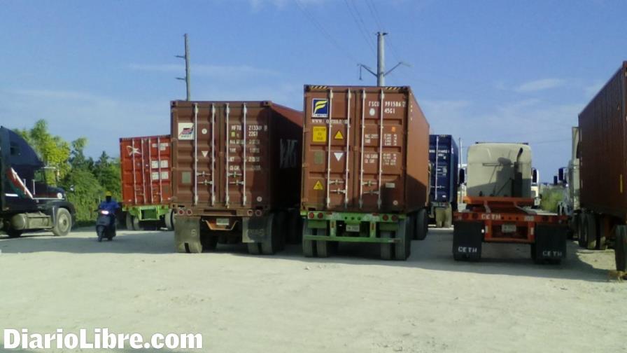 Buscan salida al conflicto en el Puerto Multimodal Caucedo Buscan salida al conflicto en el Puerto Multimodal Caucedo