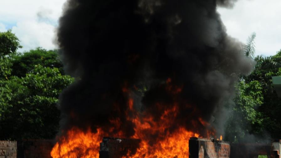 Perú incinera más de 20 toneladas de droga incautadas a lo largo de cinco meses