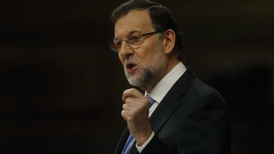 Rajoy anuncia baja de impuestos en España Rajoy anuncia baja de impuestos en España