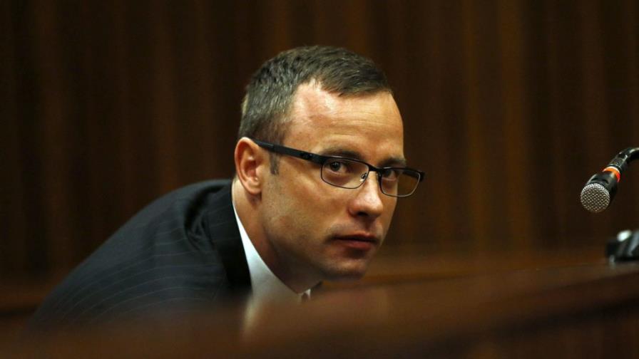 La novia asesinada de Oscar Pistorius le acusó de ser celoso e irascible con ella