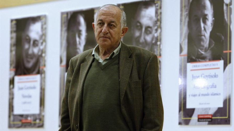 El español Juan Goytisolo gana el premio Cervantes 2014