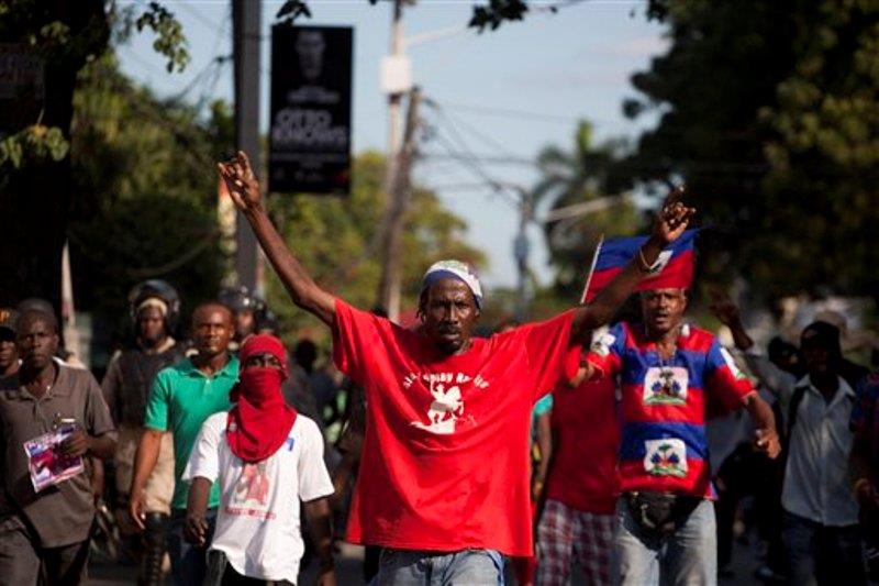 Exigen otra vez en las calles de Haití la dimisión del presidente Martelly