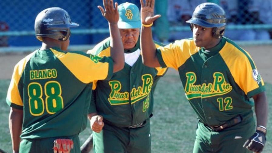 Pinar del Rio clasifica y completa grupo en el béisbol cubano