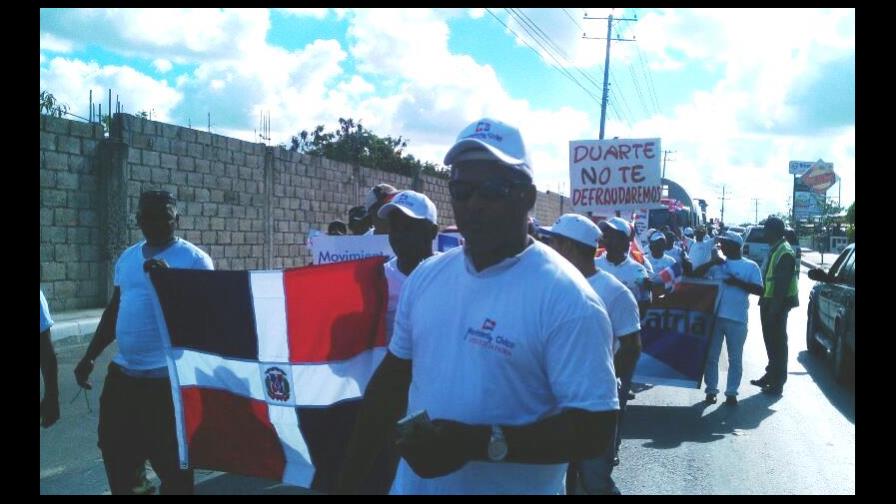 Dominicanos marchan contra la presencia de haitianos en Punta Cana