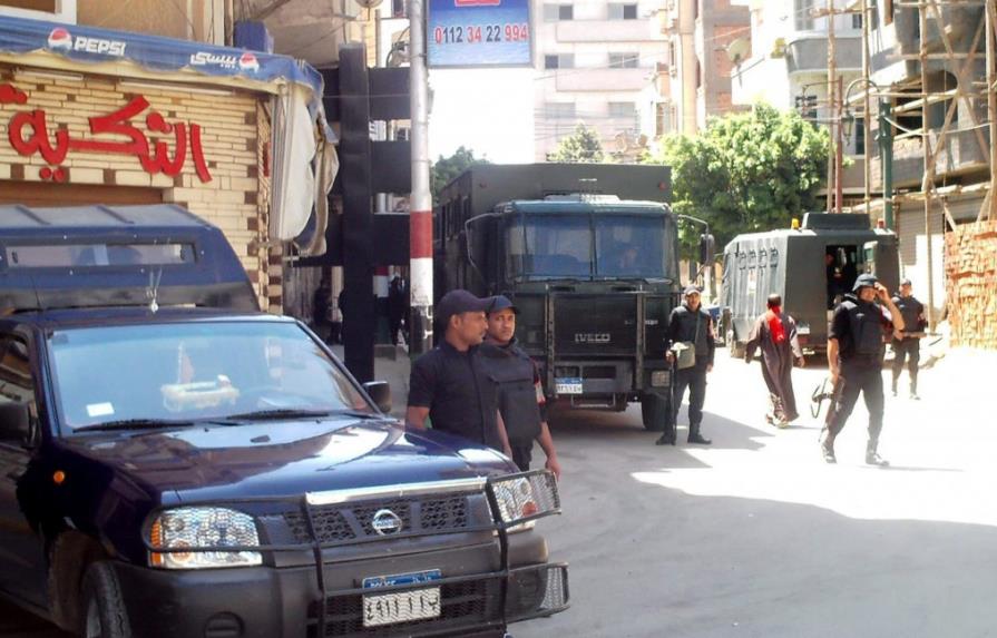 Egipto dice que penas de muerte a 529 islamistas no son un fallo judicial