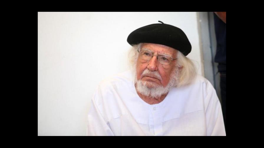 El nicaragüense Ernesto Cardenal estará en un encuentro de poetas en Bolivia El nicaragüense Ernesto Cardenal estará en un encuentro de poetas en Bolivia