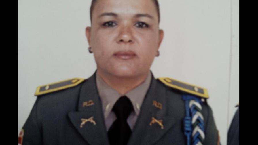 Oficial de AMET asesinada hoy deja en la orfandad a cuatro hijos Oficial de AMET asesinada hoy deja en la orfandad a cuatro hijos