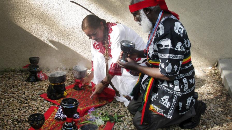 Nuevo México ofrece curso de curandería en línea