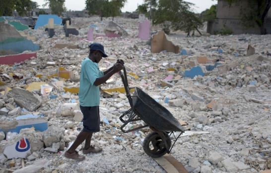 La reconstrucción de Haití conlleva desalojos