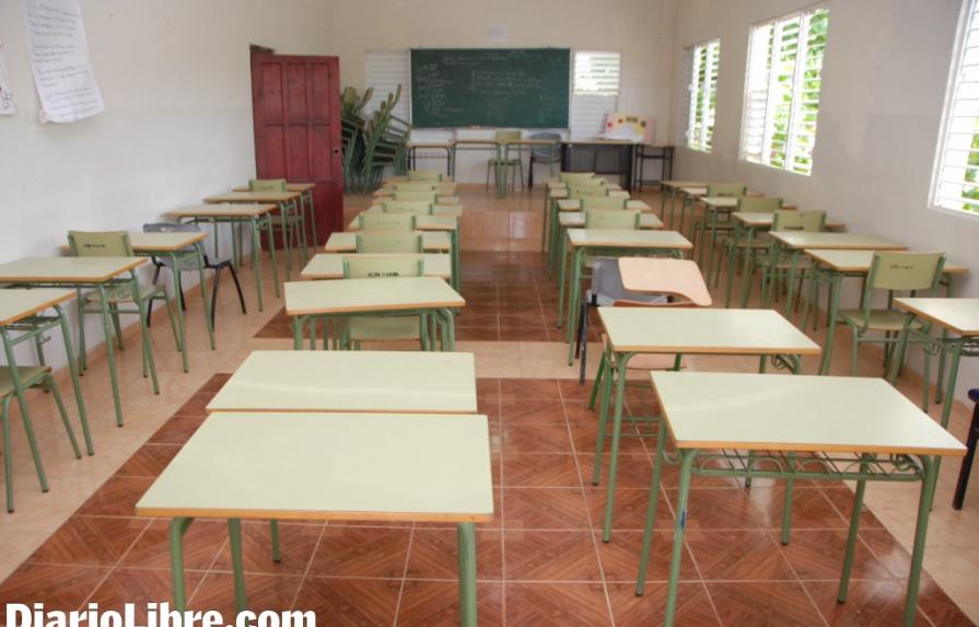 El Ministerio de Educación garantiza la formación docente en Monte Plata