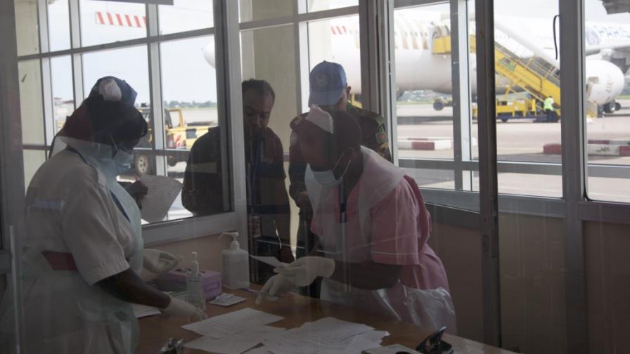 El brote ébola del Congo es distinto al de África Occidental El brote ébola del Congo es distinto al de África Occidental