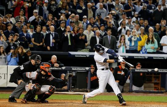 Derek Jeter se despide a Los Grandes, decidió el último partido de los NYY en el Yankee Stadium