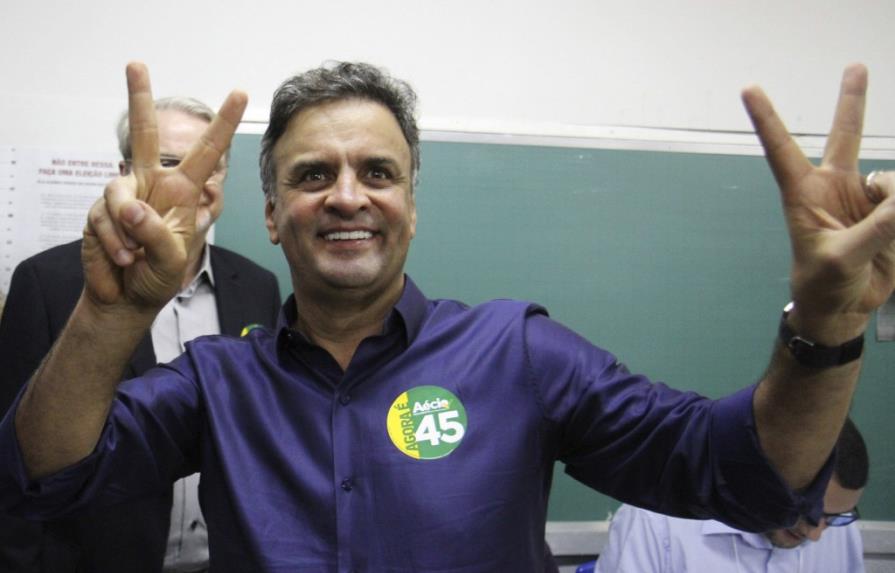 Neves dice tras votar en Brasil que fue víctima de una campaña sórdida