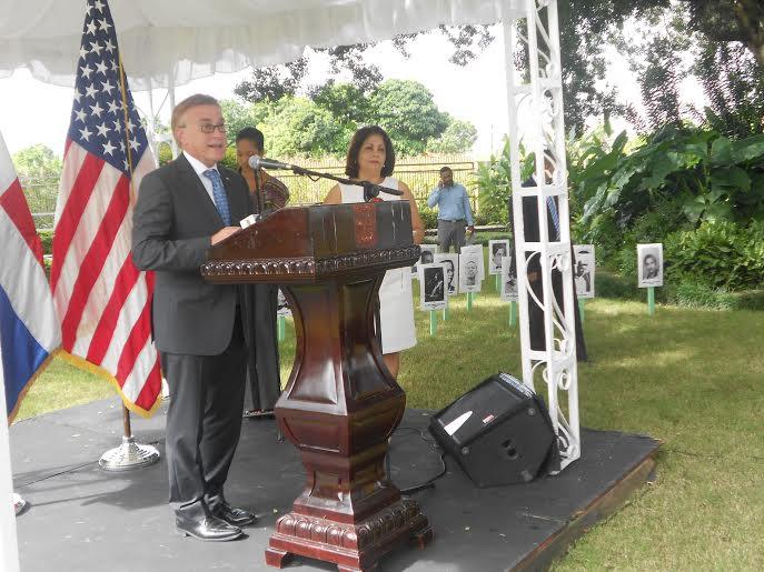 Embajada de EEUU entrega fondos a la Casa-Museo Hermanas Mirabal