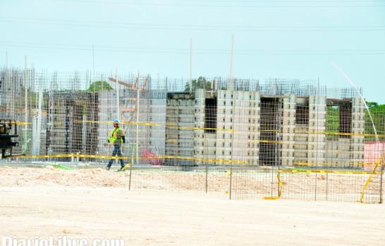 Inician la construcción de 20 edificios de viviendas para el proyecto “La Nueva Barquita”