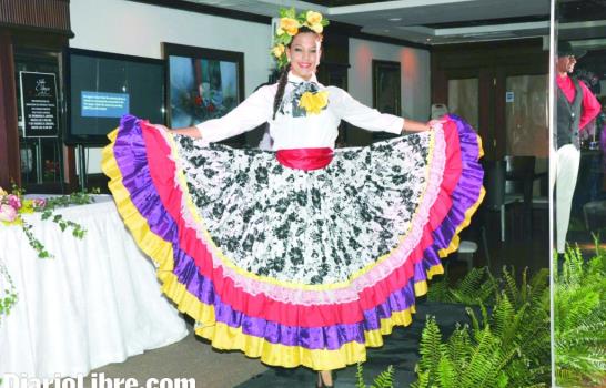 El Ballet Folklórico llevará “Somos Dominicana” a Canadá y Francia