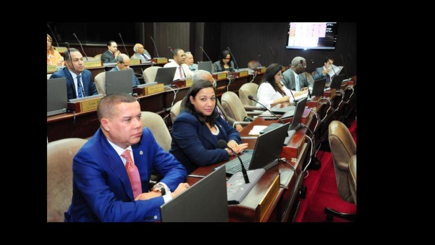 Diputados declaran de urgencia proyecto que declara Loma Miranda Parque Nacional Diputados declaran de urgencia proyecto que declara Loma Miranda Parque Nacional