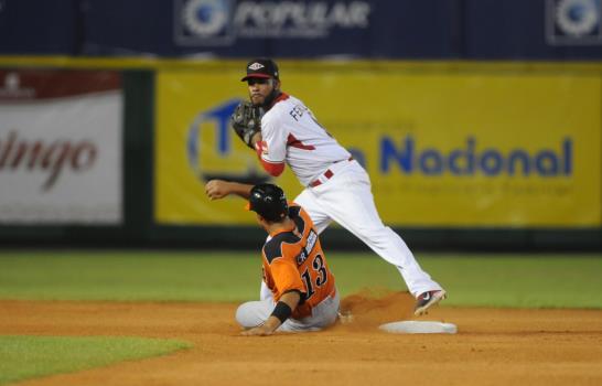 Los Toros del Este vencen a los Leones del Escogido; Águilas superan a los Tigres del Licey