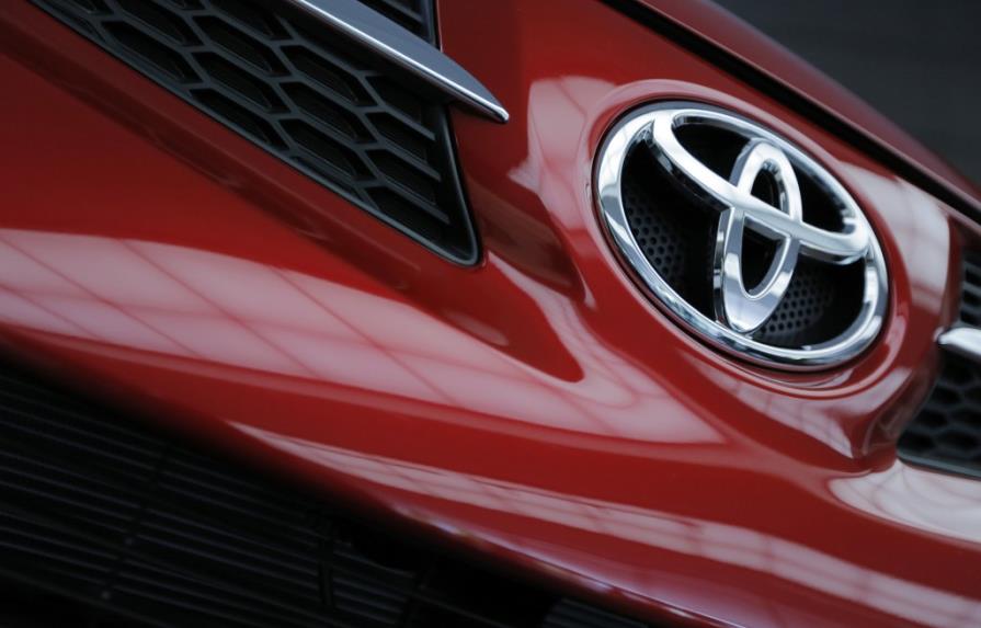 Toyota encabeza ventas globales de automóviles