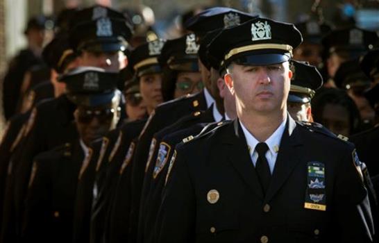 Acontecimientos clave en tensión entre policía de Nueva York y ciudadanos