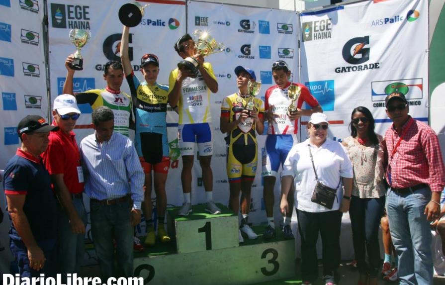 Edwin Sánchez se convierte en el segundo ciclista que repite el título en la Vuelta Ciclística