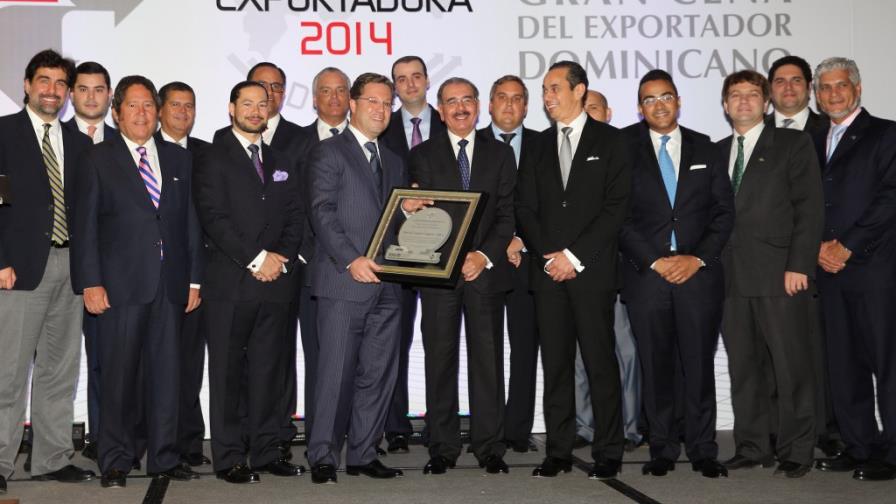 D?Clase Shoes, Banco Popular y Barceló Export premiados por ADOEXPO D?Clase Shoes, Banco Popular y Barceló Export premiados por ADOEXPO