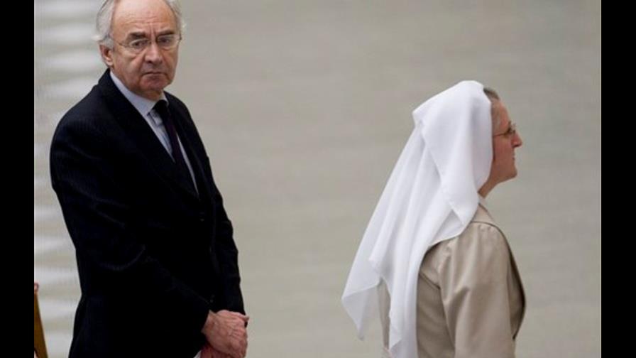 El expresidente del Banco Vaticano acusa a la Santa Sede