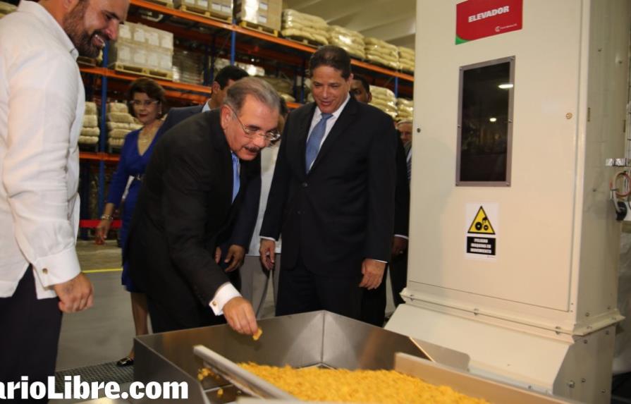 Grupo César Iglesias inaugura una fábrica de corn flakes, en San Pedro de Macorís