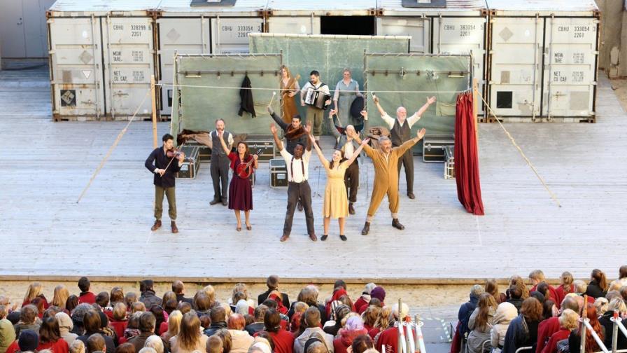 The Globe celebra los 400 años de William Shakespeare con Hamlet en el Teatro Nacional