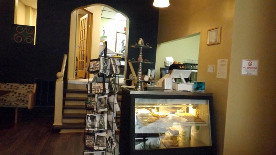 Nuevo café en Chicago honra la memoria del escritor Carlos Monsiváis