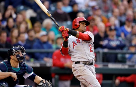 Líderes de bateo y pitcheo en las Grandes Ligas; Erick Aybar es el rey de los triples entre los latinos