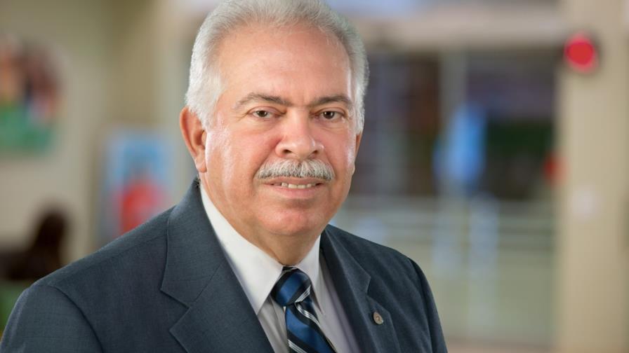 Junta Monetaria aprueba fusión de los bancos BHD y León